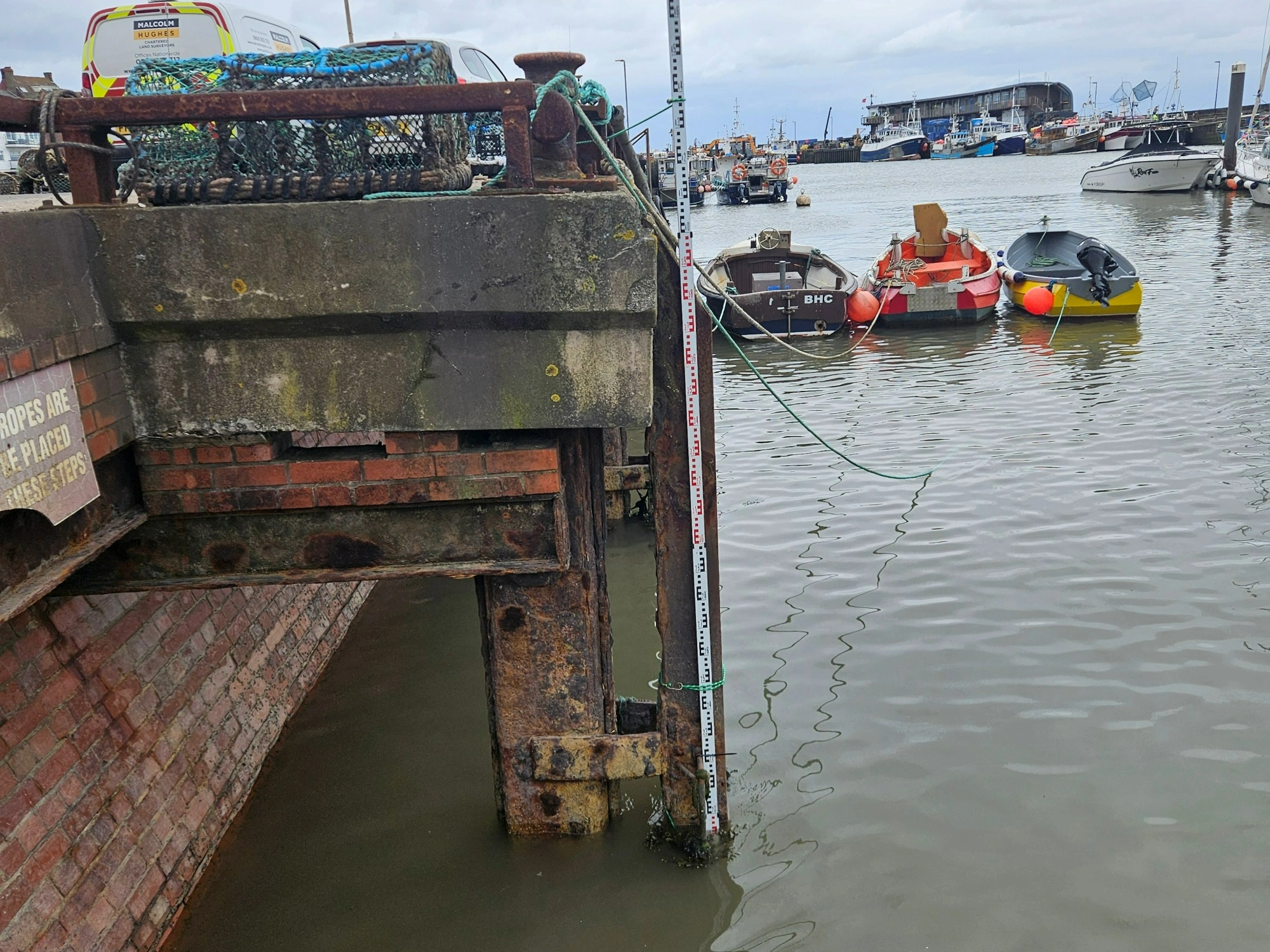 MHLS-bridlington-harbour-case-study (1)-5 MHLS conducting a survey at Bridlington Harbour.